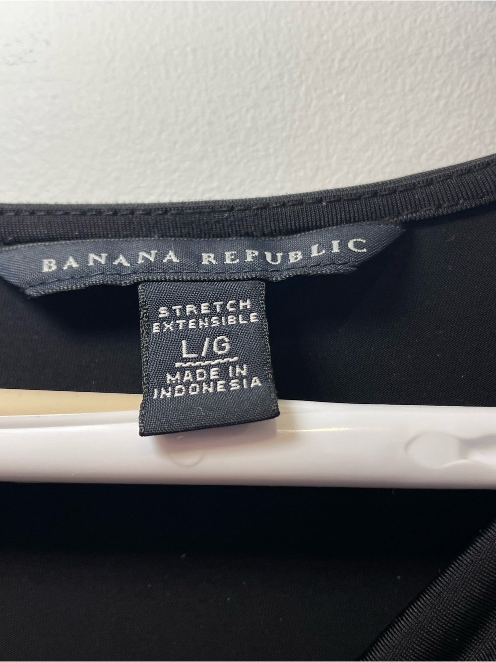 Banana Republic Black Draped Cowl Short-Sleeve Tee - Picture 6 of 6